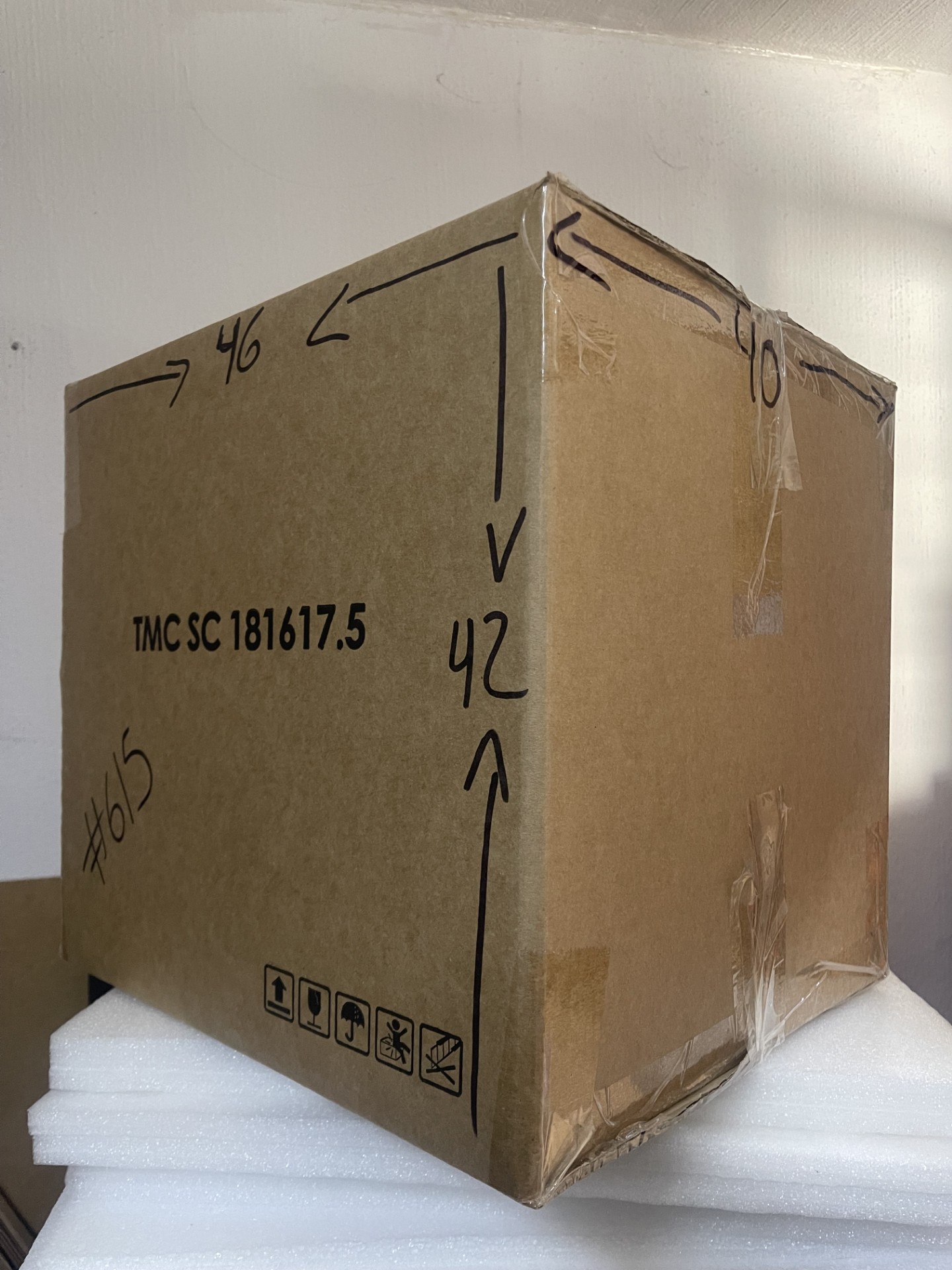 Caja-cartón-reutilizada