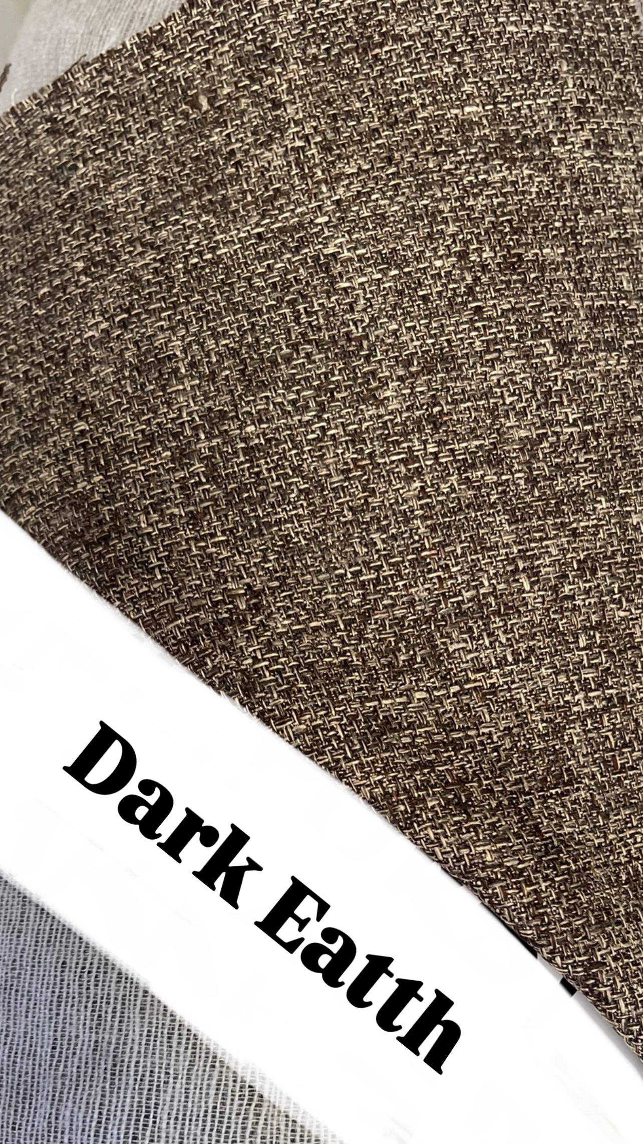 Tela Dark Earth