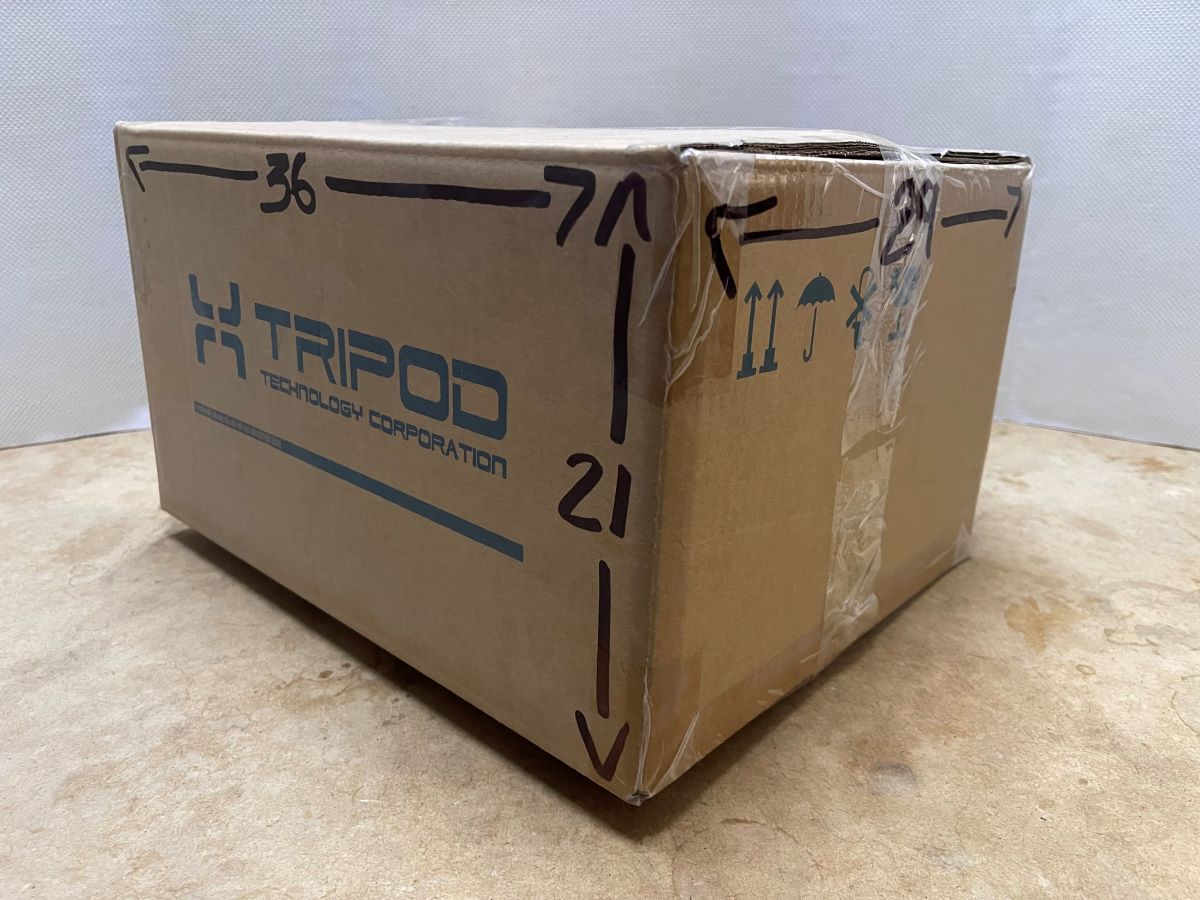 Caja De Cartón Reutilizada