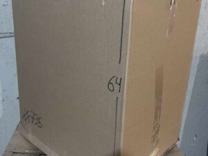 Caja De Cartón Reutilizada