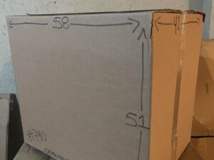 Caja De Cartón Reutilizada