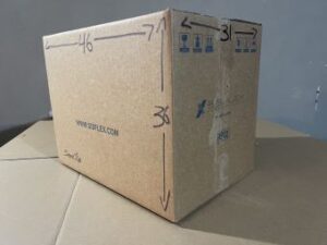 Caja De Cartón Reutilizada