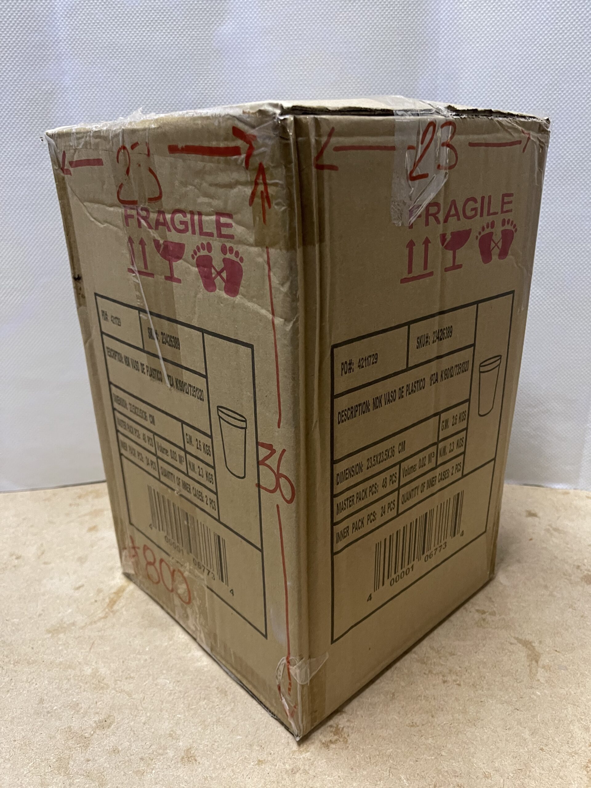 Caja De Cartón Reutilizada