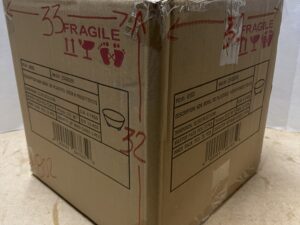 Caja De Cartón Reutilizada