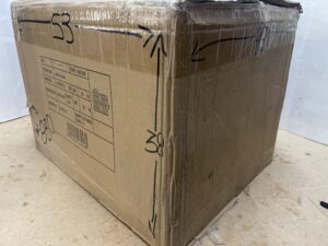 Caja De Cartón Reutilizada