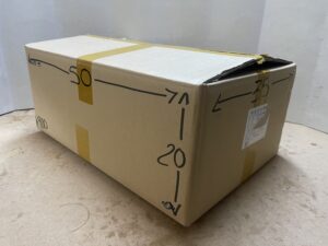 Caja De Cartón Reutilizada